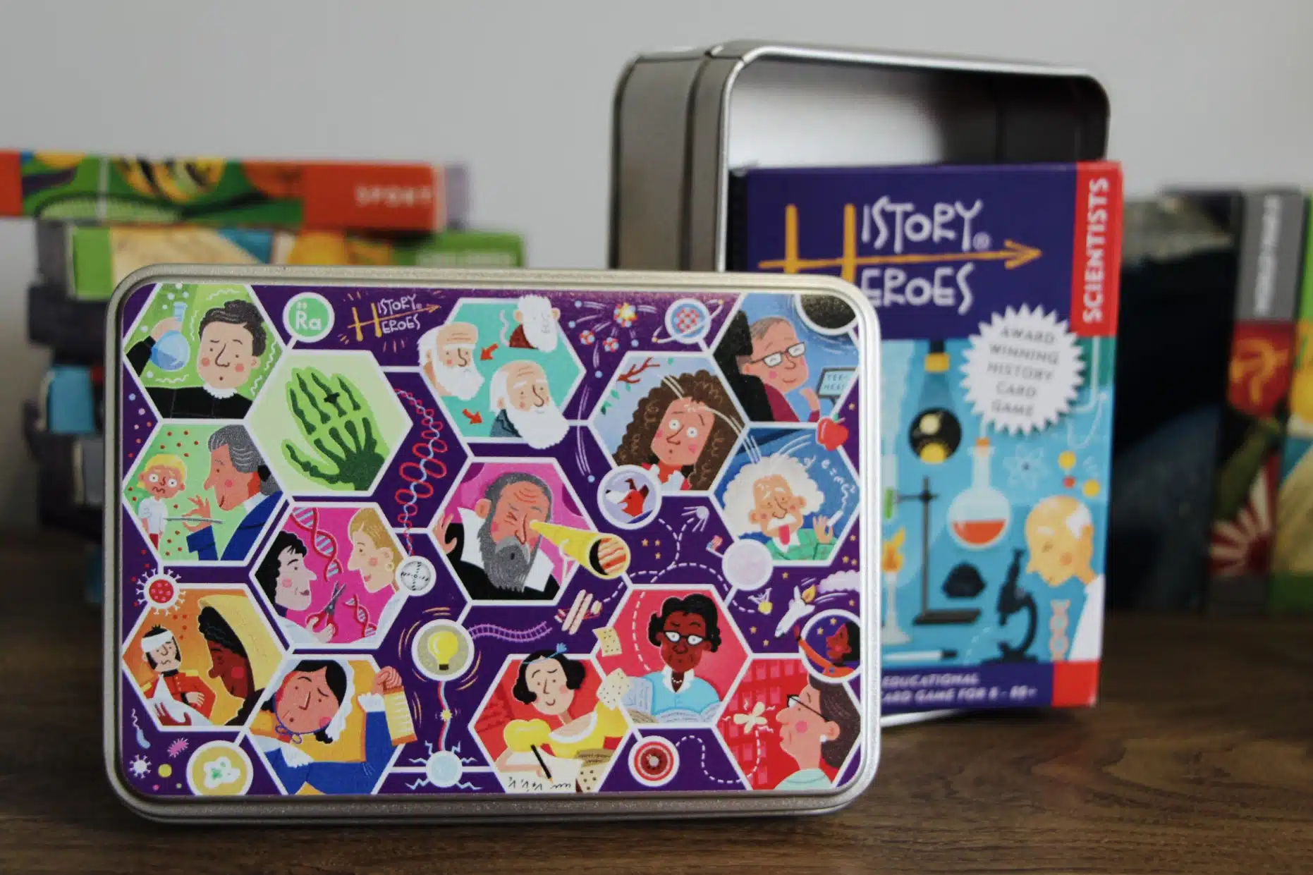 History Heroes STEM Gift Tin - Image 4